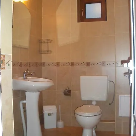 בית הארחה Sveti Georgi 2*